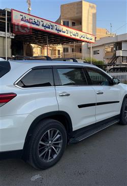 تويوتا هايلاندر
